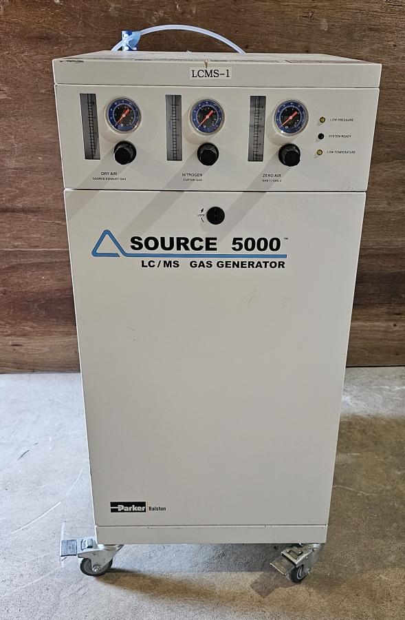 Parker Balston LCMS-5000NA Gas Generator; SN:1393B/84B	, photo 1 of 6