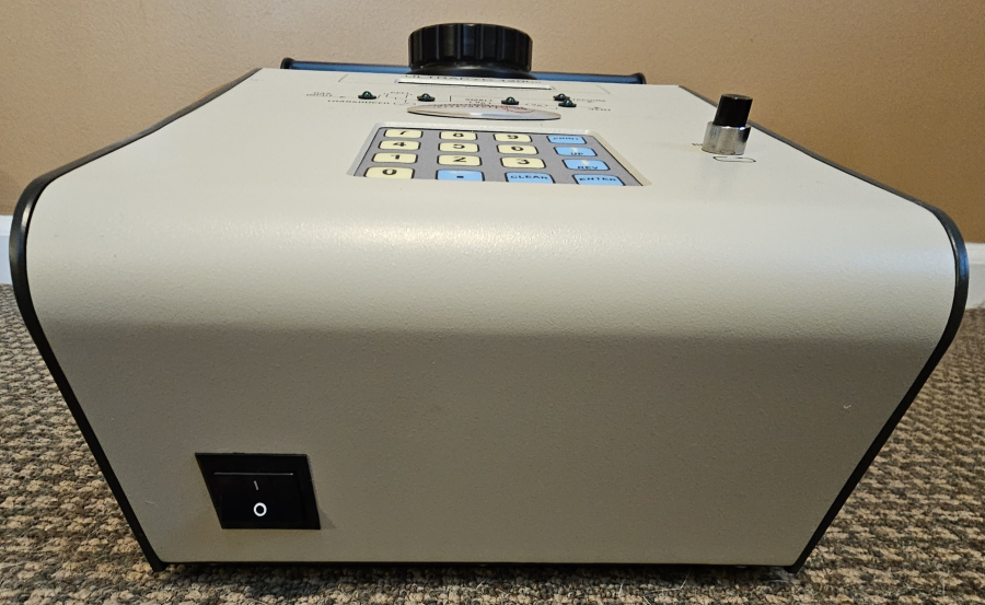 Quantachrome UltraPYC 1200e Ultrafoam Volume Density Analyzer; SN:1050006950, photo 6 of 21