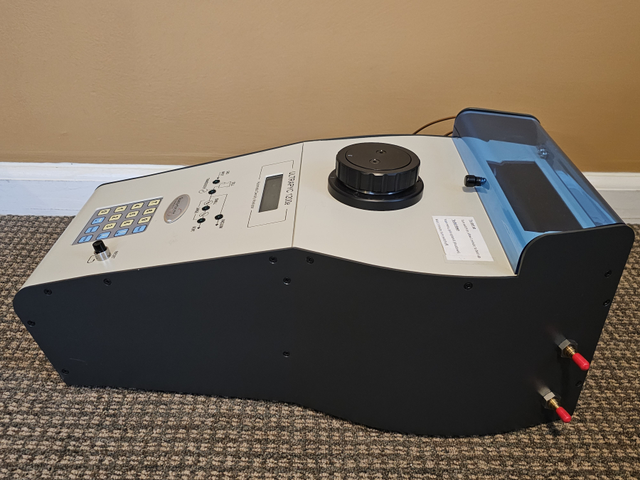 Quantachrome UltraPYC 1200e Ultrafoam Volume Density Analyzer; SN:1050006950, photo 5 of 21