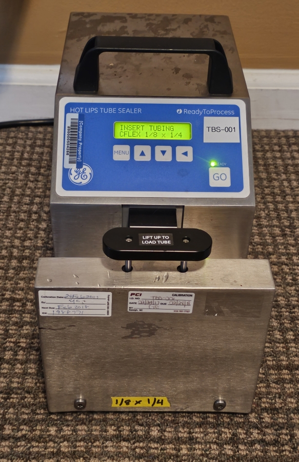GE Wave Bio Tech Hot Lips II HTLS-II 28945372 Tube Sealer; SN:1988771; Blue [2015]	, photo 1 of 12