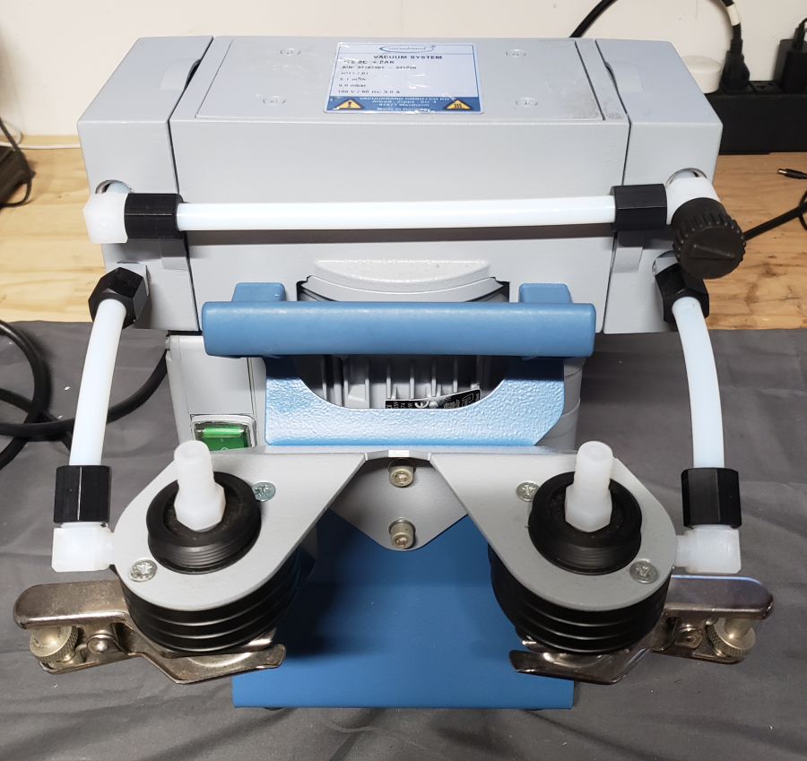 Vacuubrand MZ 2C +2AK Vacuum System. SN# 34181902-341820, photo 3 of 6