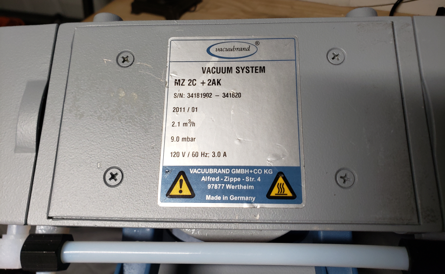 Vacuubrand MZ 2C +2AK Vacuum System. SN# 34181902-341820, photo 5 of 6