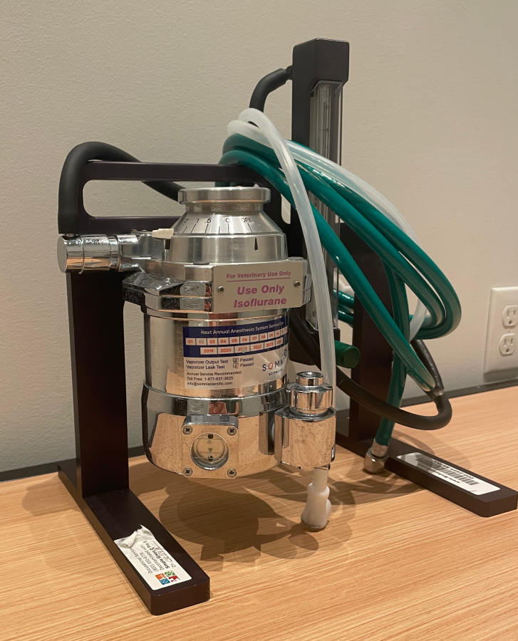 VetEquip 911103 Isoflurane Vaporizer; Funnel-Fill + Tabletop Anesthesia Machine, photo 2 of 6