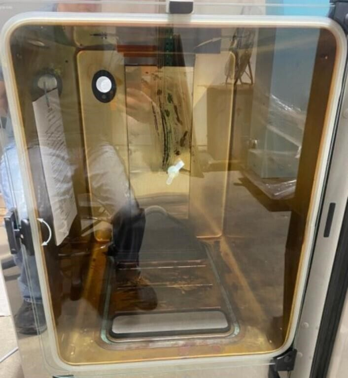 Thermo Scientific HERAcell VIOS 160i CO2 Incubator 51030284 Copper Interior; SN:42521213 [2019], photo 5 of 6