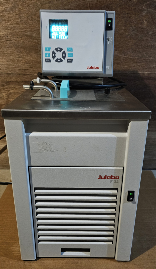 Julabo F32 HE Refrigerated/Heating Water Bath Chiller; SN:10076935/00176191, photo 29 of 29