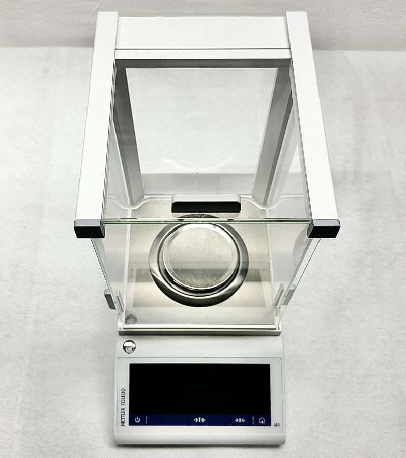Mettler Toledo MS204TS/00 Advanced MS-TS Analytical Balance; SN:B722188596, photo 6 of 9