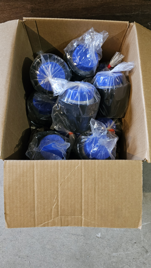 Thermo Scientific 75006441 Sorvall Legend T/RT Centrifuge Bucket & 75006443 Polypropylene Bottle, photo 17 of 17