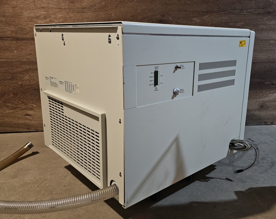 Thermo Scientific Finnigan LCQ Advantage Mass Spectrometer; SN:LAD00162, photo 15 of 19