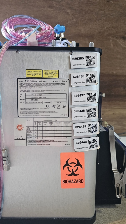 Flow Cytometer Cell Sorter, Model FACSJazz 655488, Year 2016, Serial Number JZ6554880028, photo 14 of 26