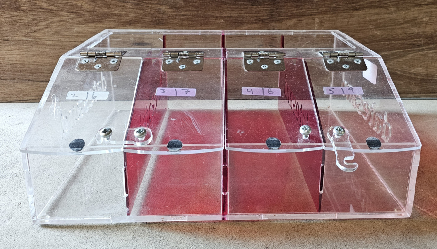 Datesand Mini Thermacage Animal Warming Cabinet 4-Bay Mouse Enclosure (!MG INCLUDES! w/2x Mini ThermaCage Advanced Animal Warming Systems), photo 2 of 14