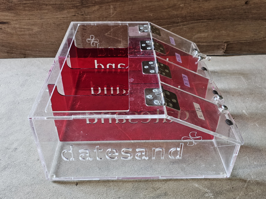 Datesand Mini Thermacage Animal Warming Cabinet 4-Bay Mouse Enclosure (!MG INCLUDES! w/2x Mini ThermaCage Advanced Animal Warming Systems), photo 13 of 14