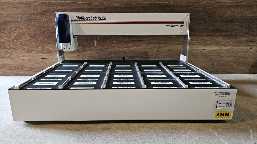 BioMicrolab XL20. SN: XL20-2DS-00-MA-1.1-0-0920-100438, photo 8 of 30