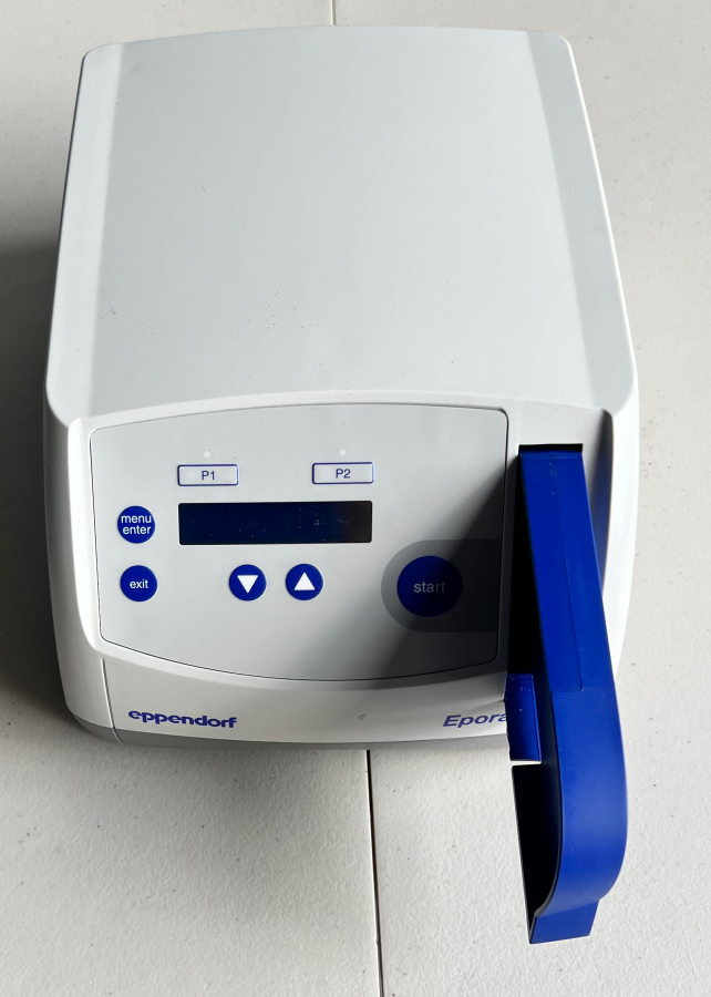 Eppendorf 4309 Electroporator, photo 3 of 7