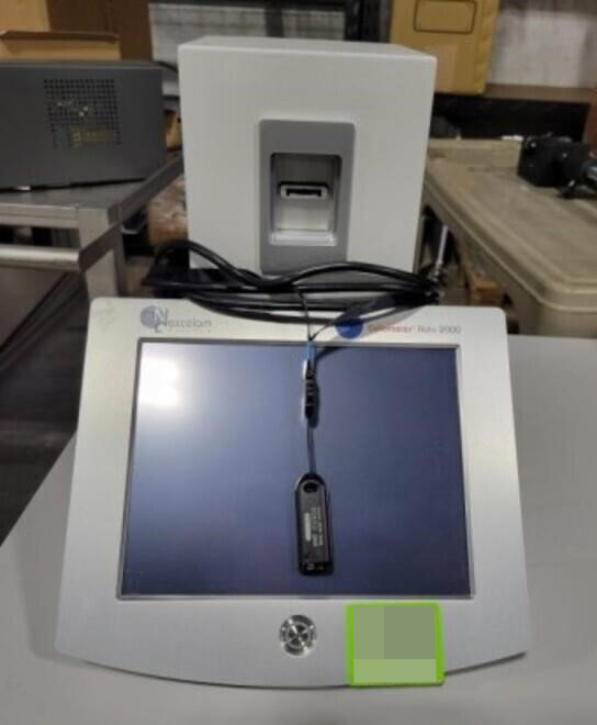 Nexcelom Bioscience Cellometer Auto 2000 Series Cell Profiler With Dongle Key and Manual; SN:140529001, photo 2 of 6