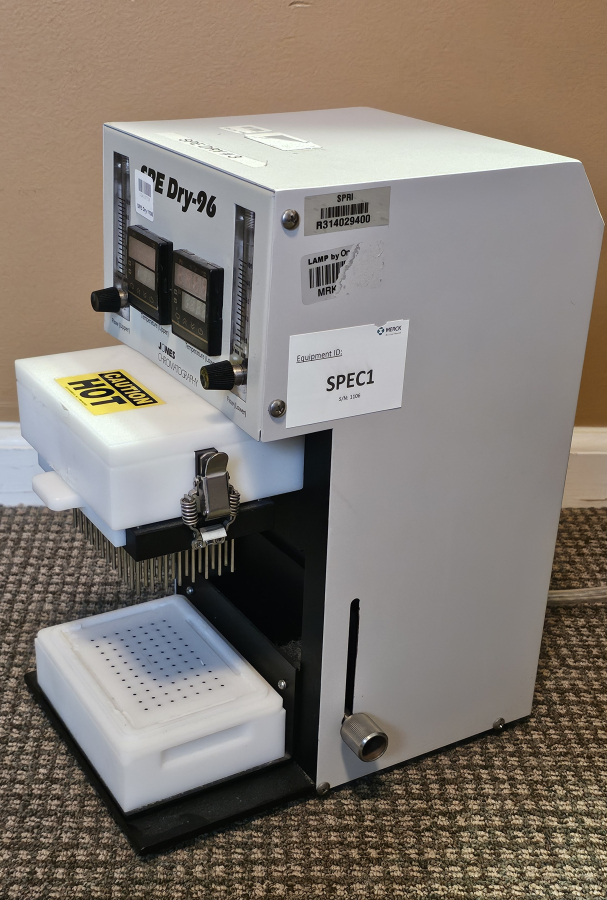 Jones Chromatography Argonaut SPE Dry-96 SINGLE Sample Concentrator System; SN: 1106/9, photo 22 of 24