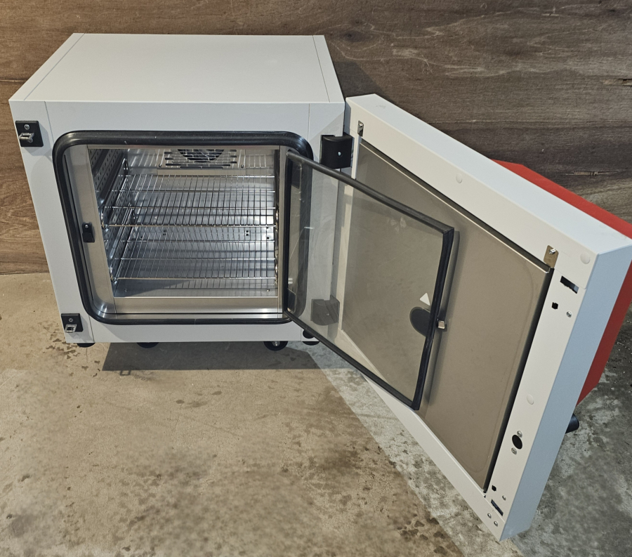 Binder KT053UL-120V Peltier Cooling Incubator; SN:20180000004107, photo 25 of 25