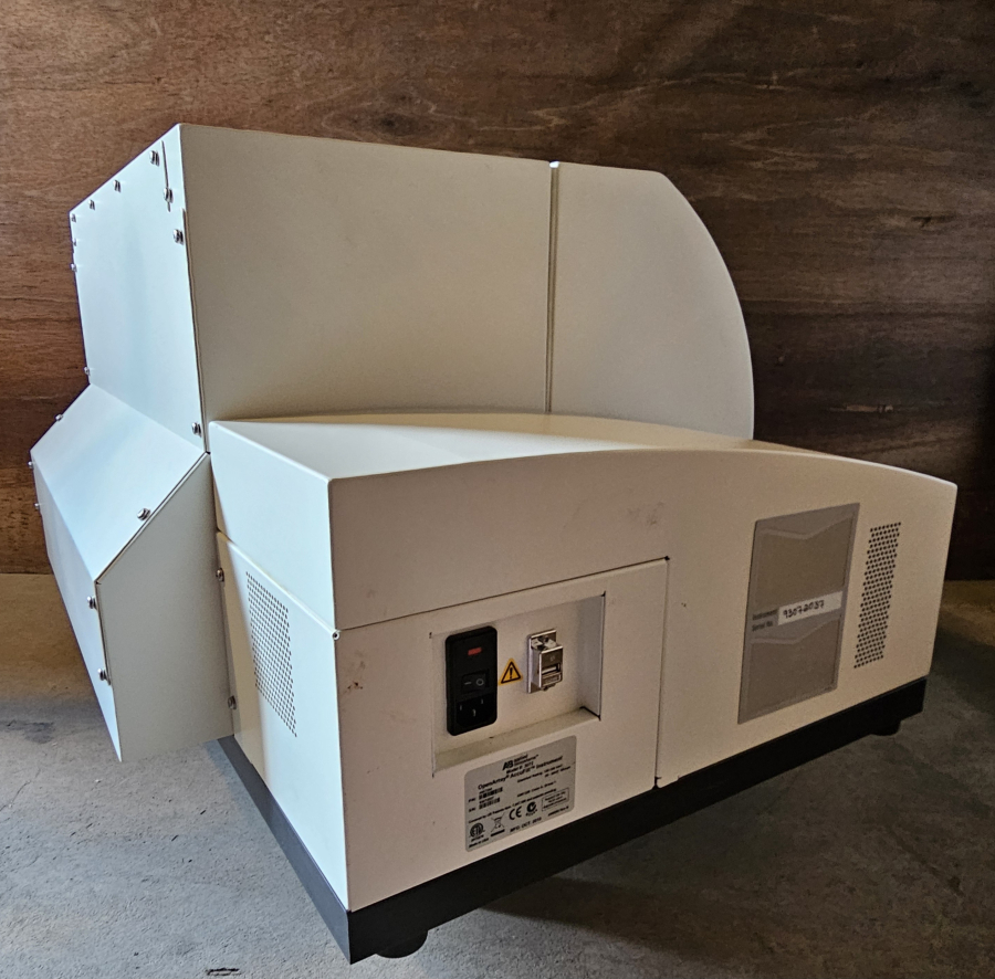 Applied Biosystems 3072 OpenArray AccuFill Liquid Handling System; SN:93072037, photo 12 of 14