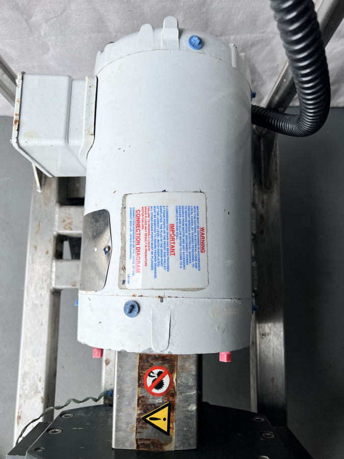 White AC Tech M1110SC Intelligent Drive, Baldor CWDM3543 Motor, Watson Marlow Peristaltic Pump Heads and cart; SN:032050908, photo 15 of 18
