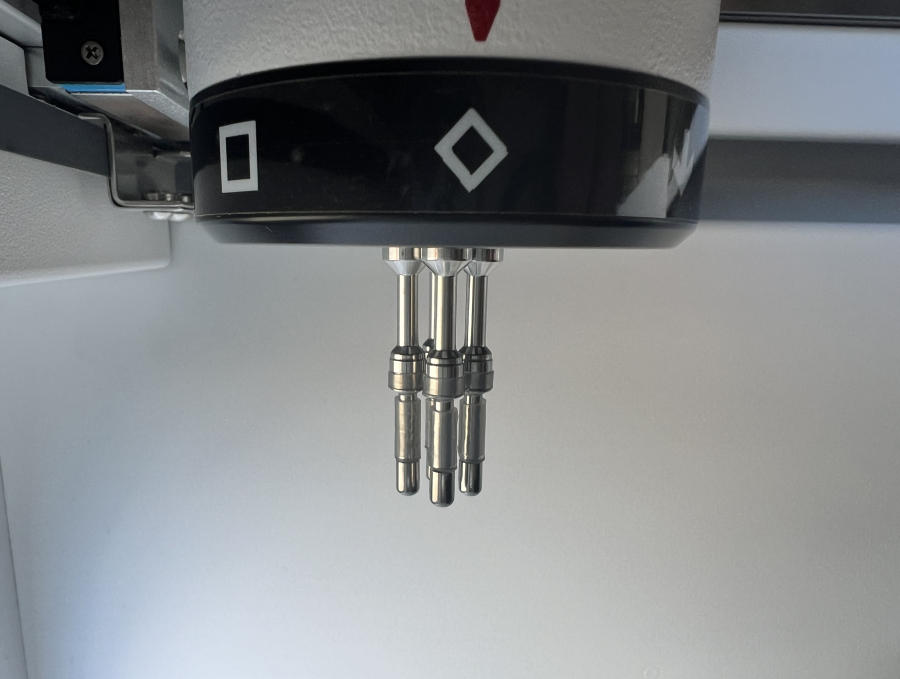 SPT Labtech BioMicroLab XL100 Tube and Vial Handler, photo 9 of 17