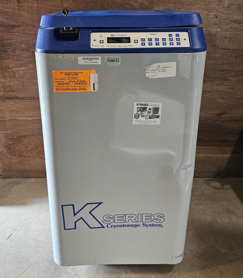 Taylor Wharton 10K Cryo Freezer; SN:562-006-T16, photo 2 of 26