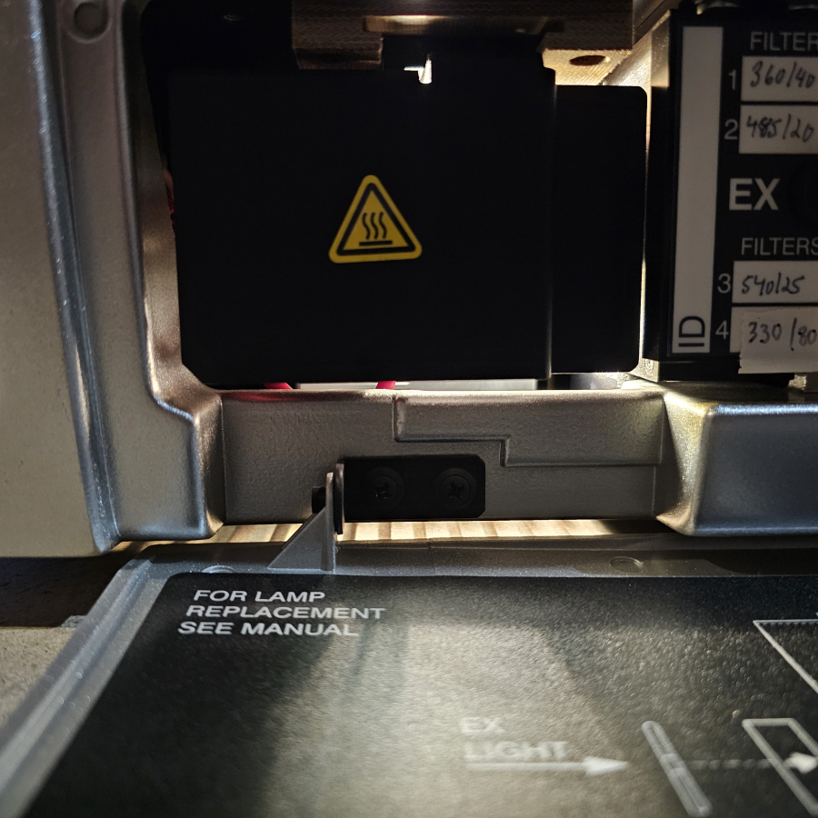 BioTek Synergy H4 Hybrid Microplate Reader, photo 3 of 29