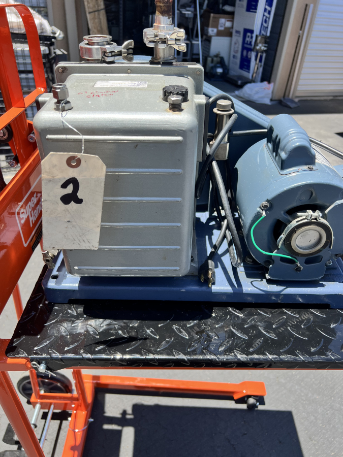 Welch 1402N Chemstar Duo-Seal Belt-Driven Vacuum Pump + C63JXGZP Motor, pumps 2, 3, photo 5 of 6