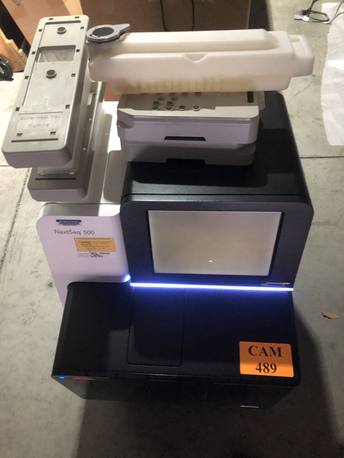 Illumina Sequencer NextSeq 500; SN:NS500482, photo 5 of 16