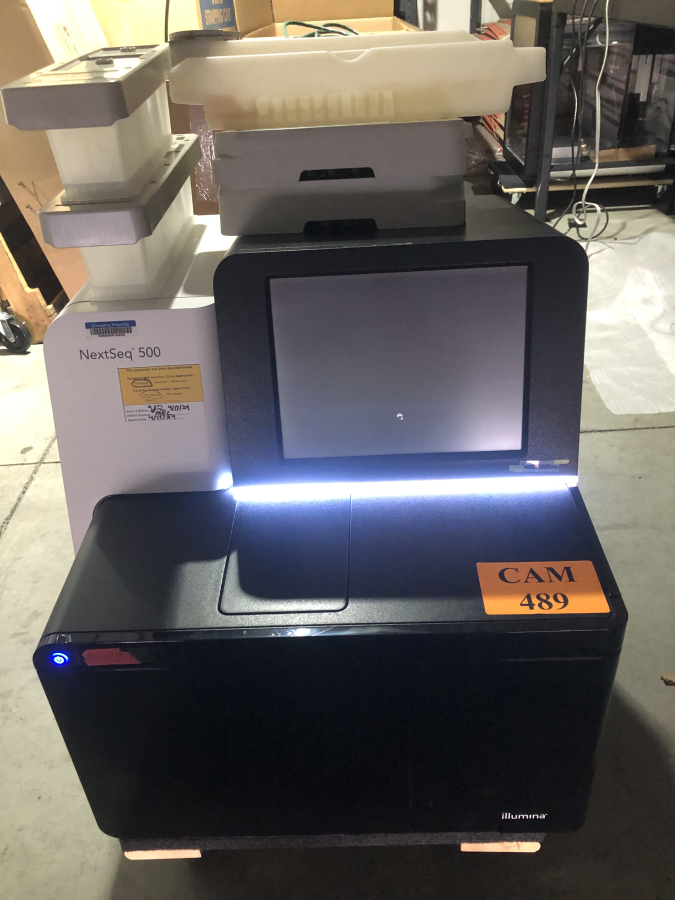Illumina Sequencer NextSeq 500; SN:NS500482, photo 4 of 16