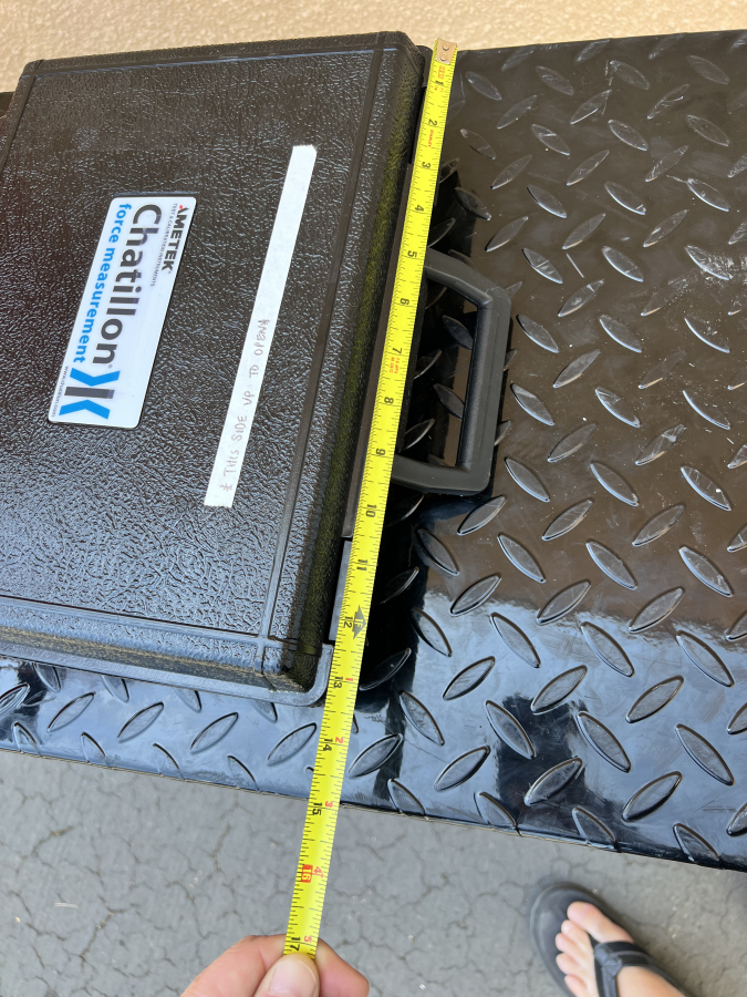 Ametek Chatillon DFE II Digital Force Gauge with Case SN:T18803, photo 2 of 12