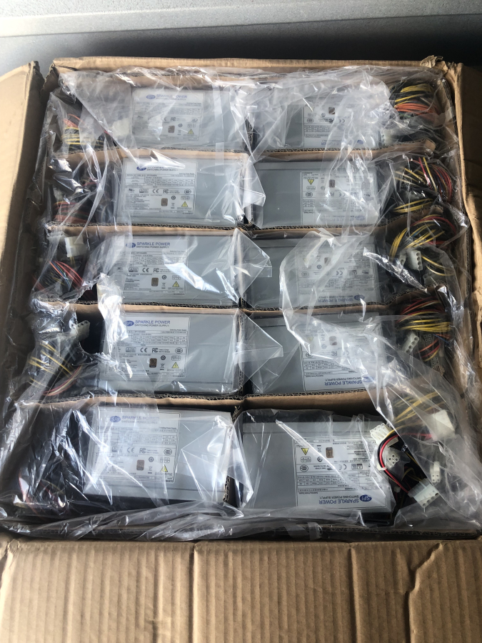 Sparkle Power SPI SPI700A8BB 700W Power Supply, photo 1 of 9