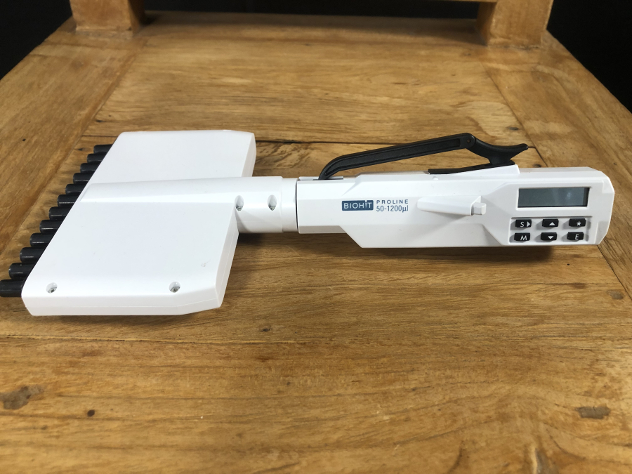 Biohit PROLINE 50-1200 uL 12-Channel Multi-Channel Pipette Electronic Pipettor, photo 1 of 5