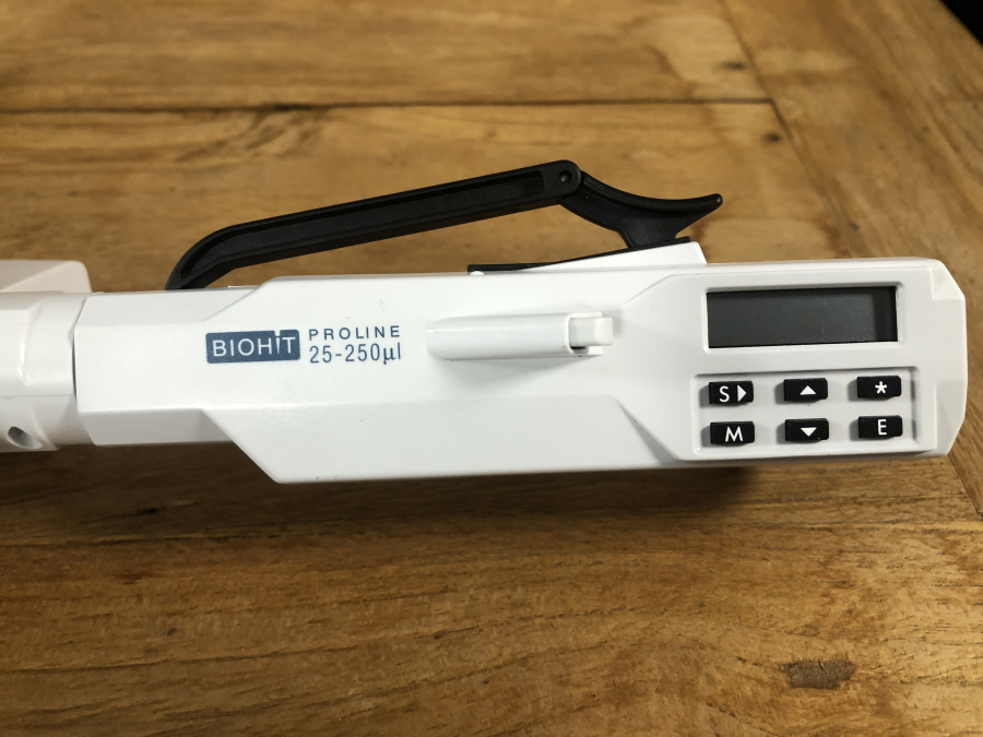 Biohit PROLINE 25-250 uL 12-Channel Multi-Channel Pipette Electronic Pipettor, photo 5 of 5