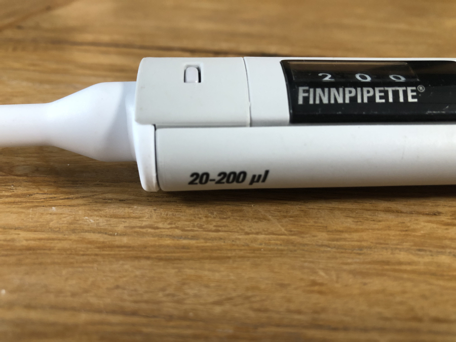 ThermoScientific FinnPipette 20-200 uL Manual 4500 Single-Channel Pipette, photo 3 of 6