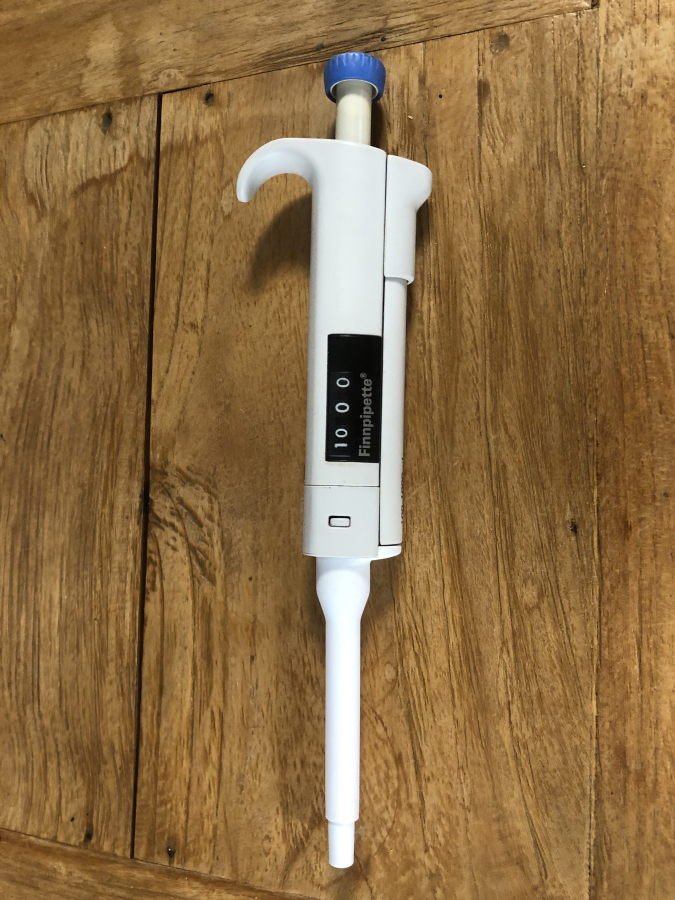 ThermoScientific FinnPipette 100-1000 uL Manual 4500 Single-Channel Pipette, photo 1 of 6