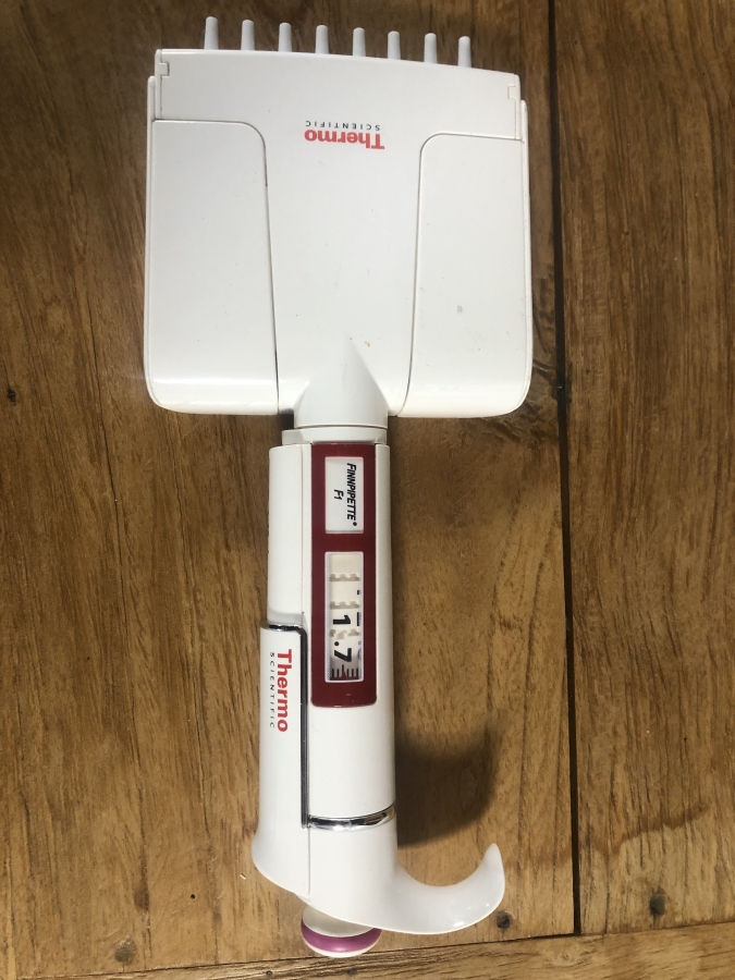 ThermoScientific Finnpipette F1 1-10 uL 8-Channel Pipette, photo 1 of 5
