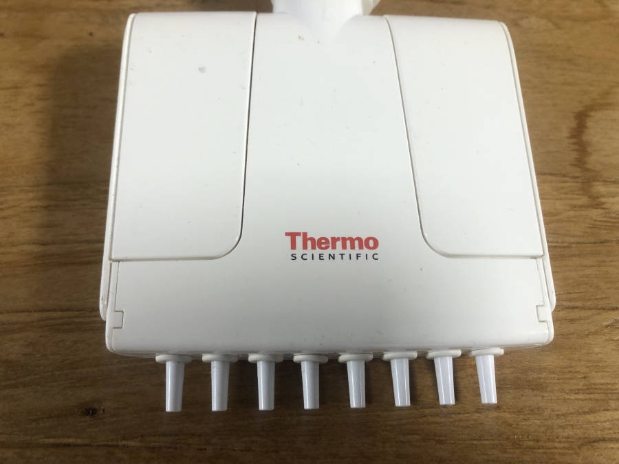 ThermoScientific Finnpipette F1 1-10 uL 8-Channel Pipette, photo 5 of 5