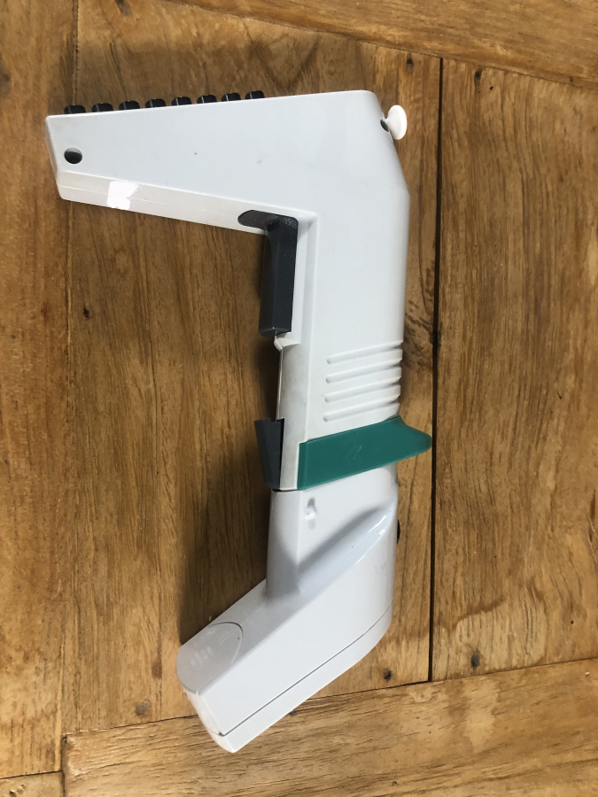 Matrix Impact2 8-Channel 1250 uL Electronic Multi-Channel Pipette Thermo, photo 1 of 5