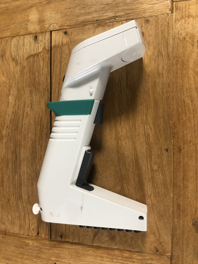 ThermoScientific Matrix 1250 uL Multi-Channel 8-Channel Electronic Pipette, photo 1 of 5