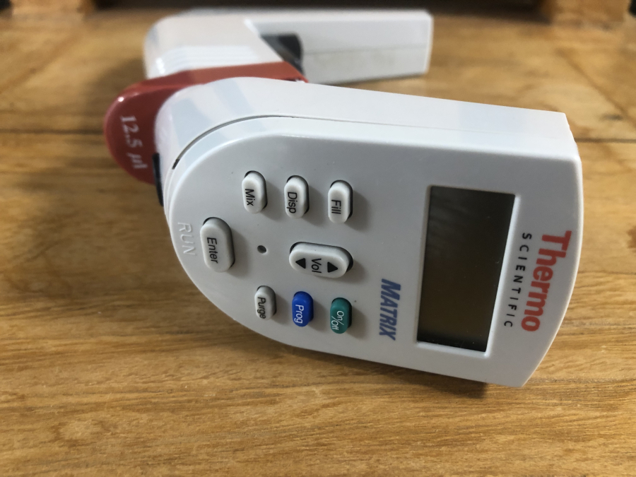 ThermoScientific Matrix 12.5 uL Multi-Channel 12-Channel Electronic Pipette, photo 3 of 5