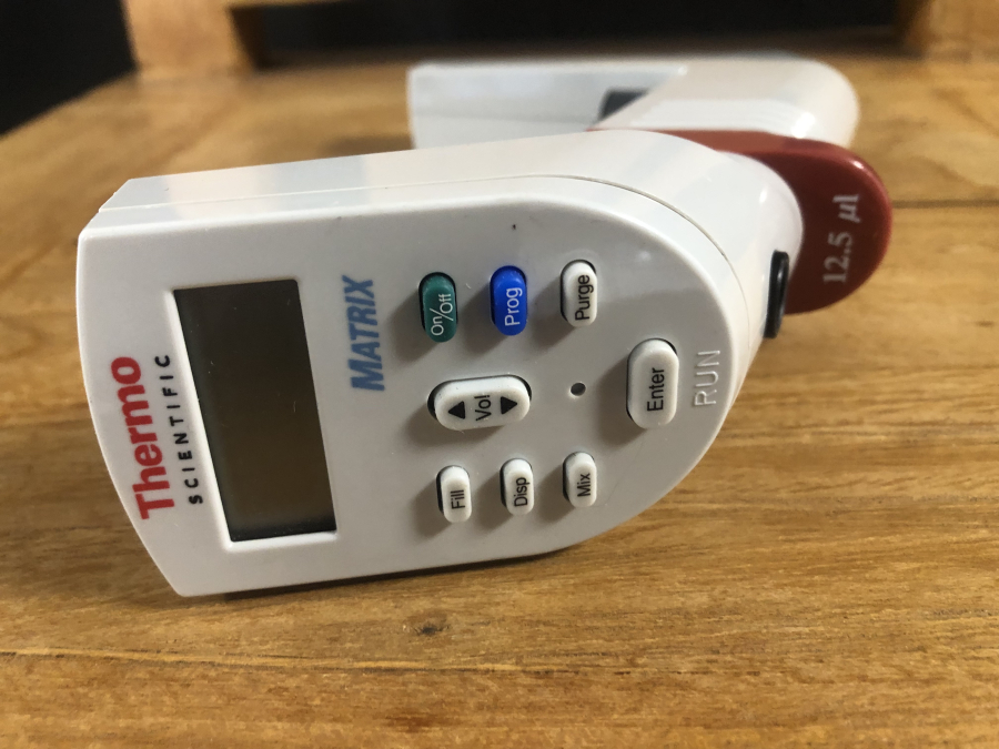 ThermoScientific Matrix 12.5 uL Multi-Channel 16-Channel Electronic Pipette, photo 3 of 5
