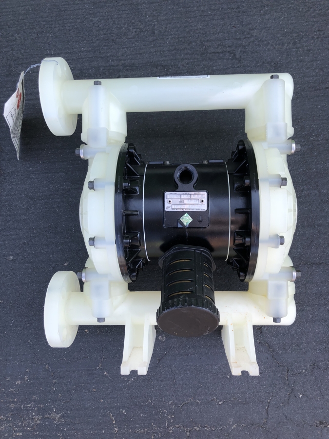 Graco Husky 1040 Air Operated Diaphragm Pump D72911 E05C 42-159, photo 3 of 12