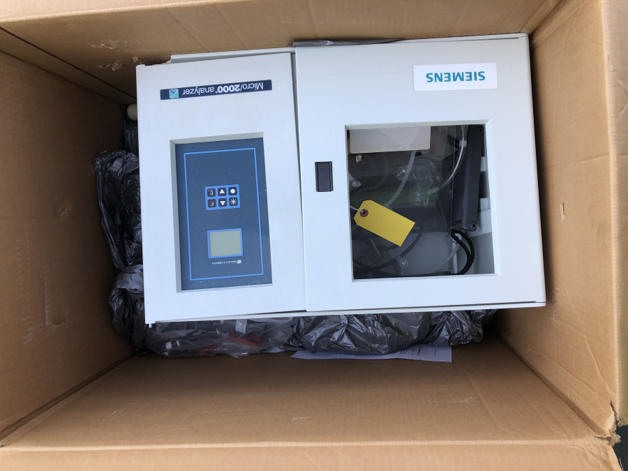 Siemens Micro 2000 Analyzer, photo 2 of 18