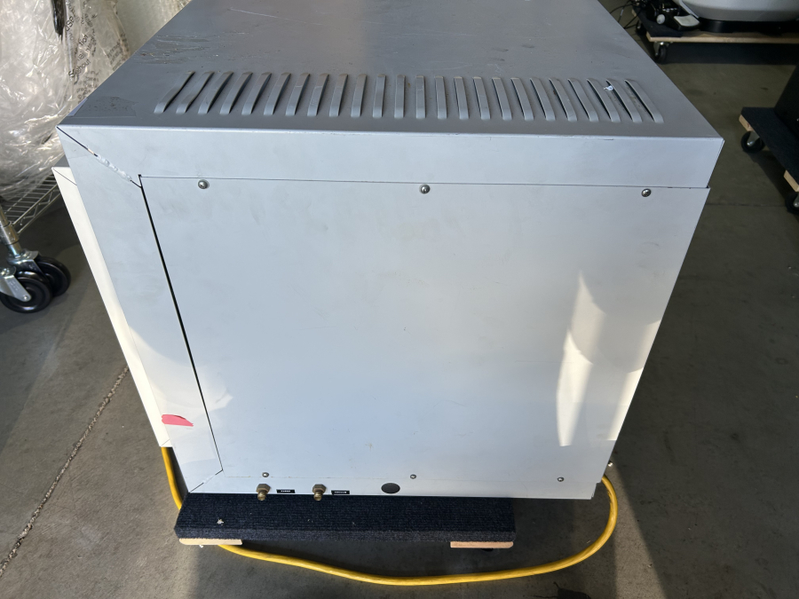 Fisher Scientific Isotemp 282A Vacuum Oven SN:108N0087, photo 10 of 18