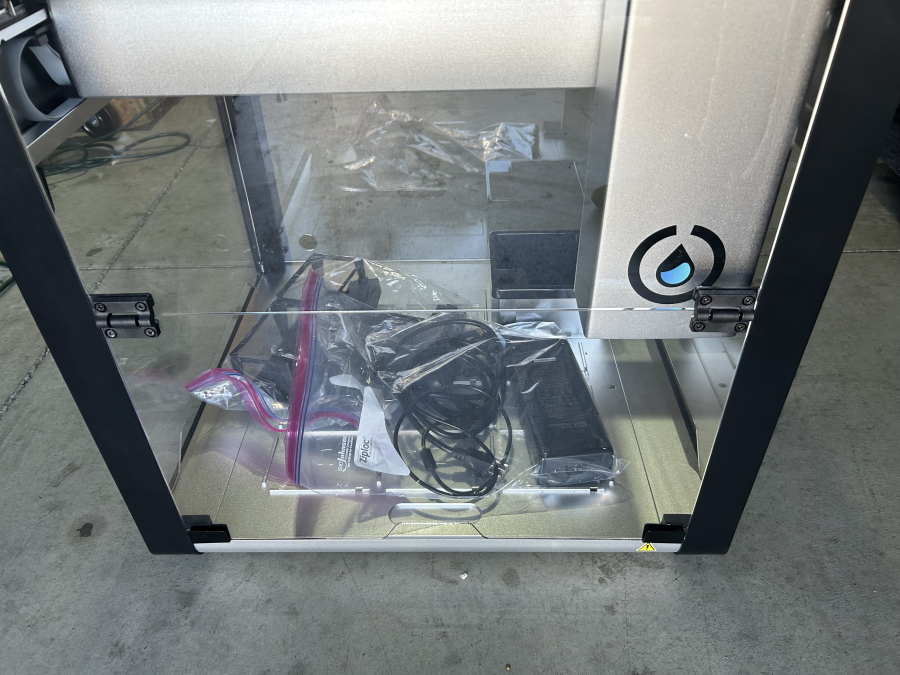 Opentrons OT2 Liquid Handler SN:OT2CEP20191211A05, photo 5 of 11