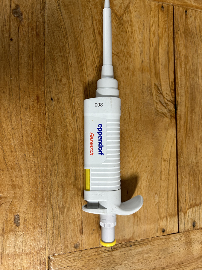 Eppendorf Research PhysioCare 20-200 uL Single-Channel Manual Pipette, photo 2 of 5