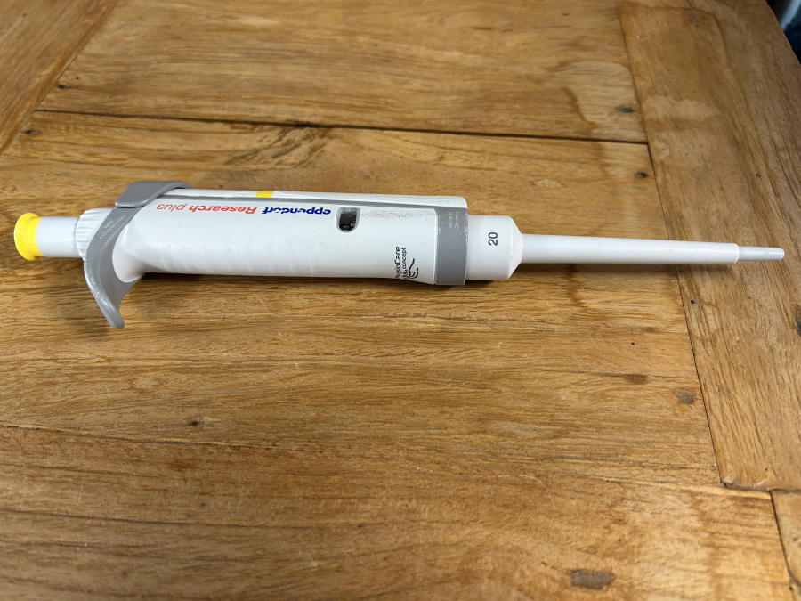 Eppendorf Research Plus 2-20 uL ADJ Single-Channel Pipette PhysioCare, photo 3 of 5
