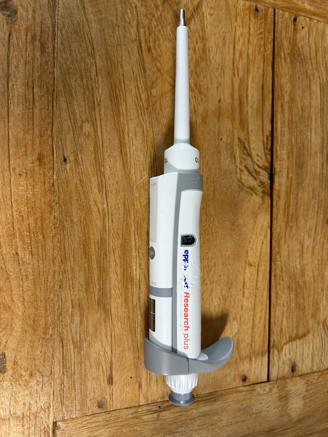 Eppendorf Research Plus 0.5-10 uL ADJ Single-Channel Pipette, photo 3 of 6