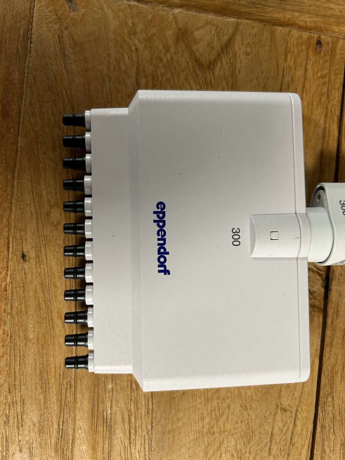 Eppendorf Research 30-300 uL 12-Channel Multi-Channel Pipette PhysioCare, photo 5 of 5