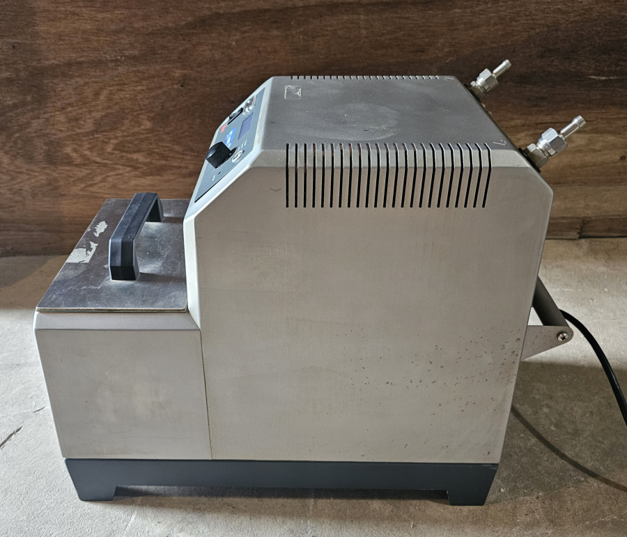 Huber Ministat 230 cc3 Pilot One Refrigerated Recirculating Bath; SN:70102, photo 22 of 29