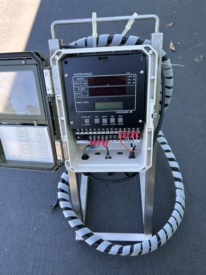 Yokogawa Admag AM-105DN-CU1-EEA*A Magnetic Flow Converter + Detector, photo 2 of 19